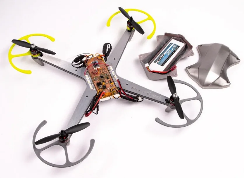 drone quadricottero